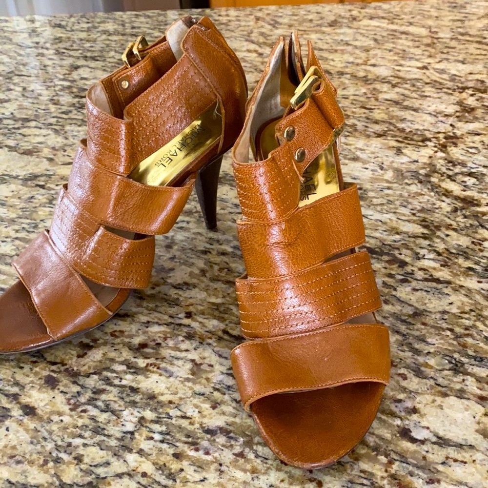 Michael Kors brown leather sandals.  7M